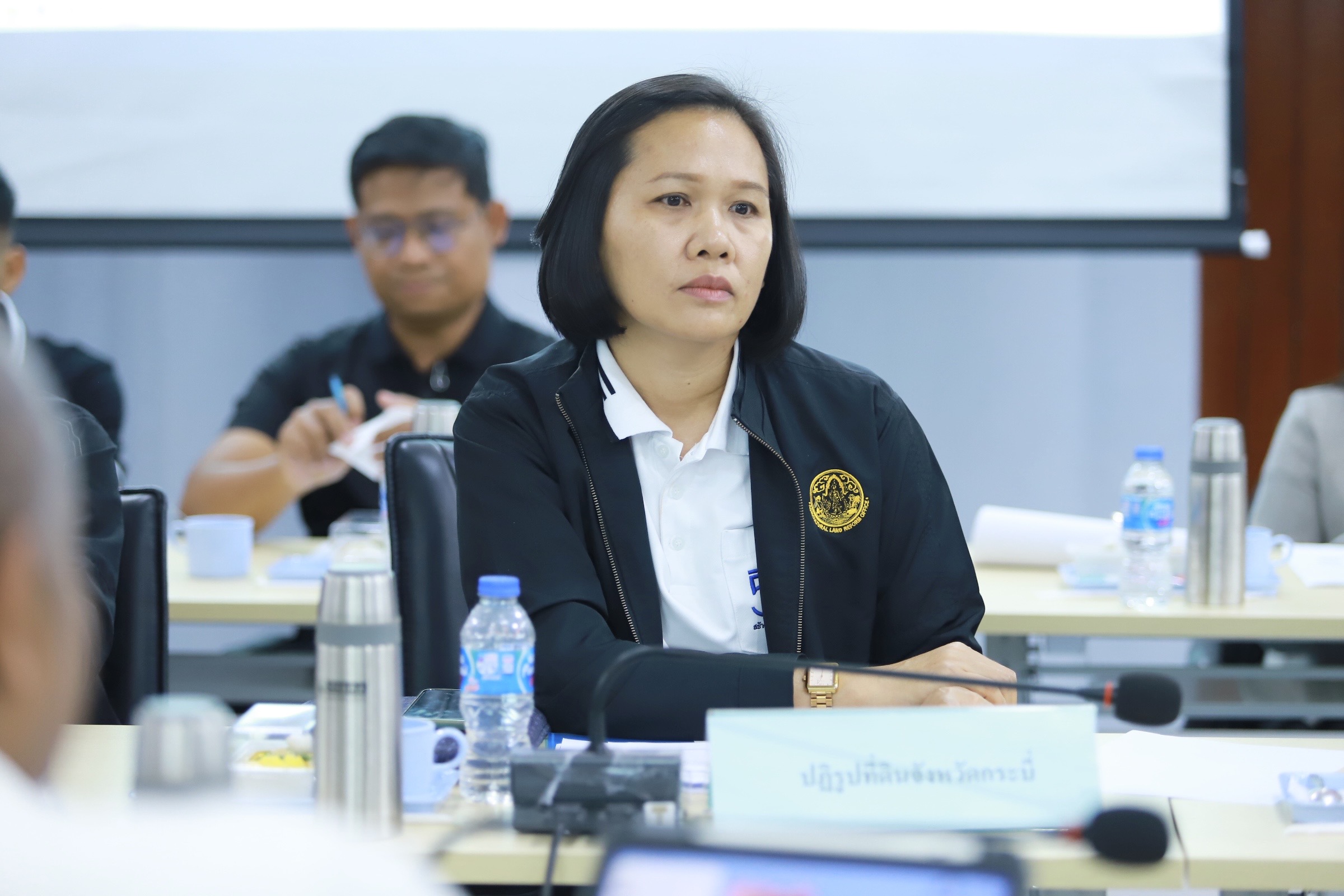 title - เลขาธิการ ส.ป.ก. ประชุมติดตามผลการดำเนินงาน และการใช้จ่ายงบประมาณ ประจำปีงบประมาณ พ.ศ.2569 ของภาคใต้ 